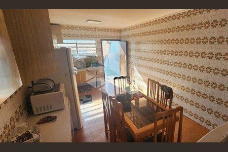 Casa à venda com 3 quartos, 180m² em Vila Aurora, São Paulo