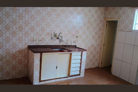 Casa à venda com 2 quartos, 100m² em Jardim das Laranjeiras, São Paulo