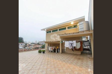 Casa à venda com 4 quartos, 260m² em Vila Mazzei, São Paulo
