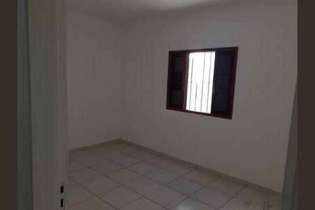 Casa à venda com 3 quartos, 159m² em Chora Menino, São Paulo