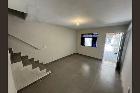 Casa à venda com 2 quartos, 110m² em Vila Brasilio Machado, São Paulo