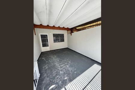 Casa à venda com 2 quartos, 110m² em Vila Brasilio Machado, São Paulo