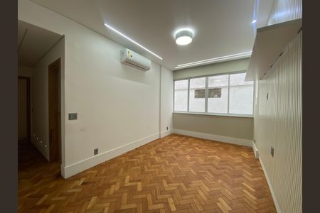 Sala de apartamento à venda com 2 quartos, 75m² em Ipanema, Rio de Janeiro