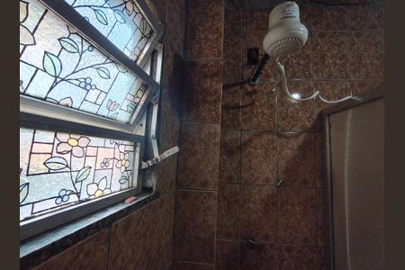 Banheiro Social de kitnet/studio para alugar com 1 quarto, 30m² em Jacarepaguá, Rio de Janeiro