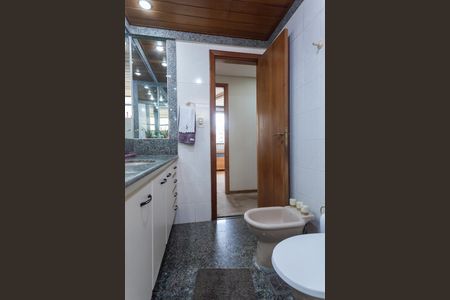 Apartamento à venda com 318m², 5 quartos e 3 vagas Apartamento à venda com 318m², 5 quartos e 3 vagasquarto 3