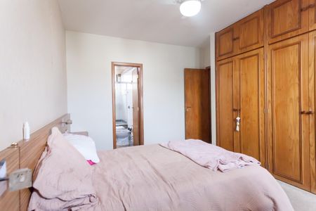 Apartamento à venda com 318m², 5 quartos e 3 vagas Apartamento à venda com 318m², 5 quartos e 3 vagassuite