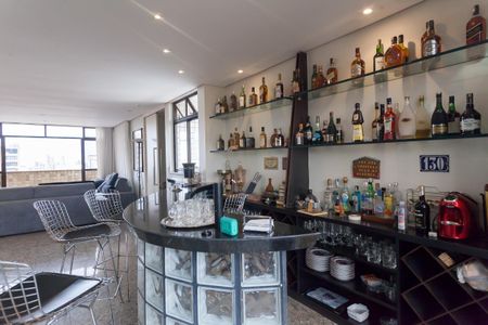 Apartamento à venda com 318m², 5 quartos e 3 vagas Apartamento à venda com 318m², 5 quartos e 3 vagasbar - cobertura