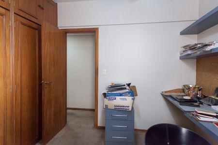 Apartamento à venda com 318m², 5 quartos e 3 vagas Apartamento à venda com 318m², 5 quartos e 3 vagasquarto 3