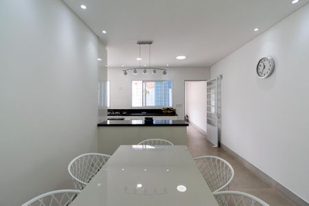 Casa à venda com 300m², 4 quartos e 4 vagasCopa 