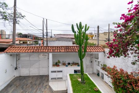 Casa à venda com 300m², 4 quartos e 4 vagasVista da Sala de TV
