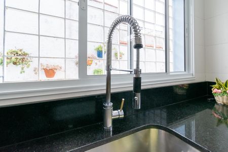 Casa à venda com 300m², 4 quartos e 4 vagasCozinha