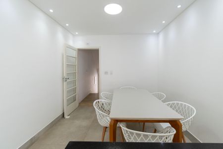 Casa à venda com 300m², 4 quartos e 4 vagasCopa 