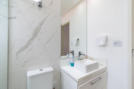 Casa à venda com 300m², 4 quartos e 4 vagasBanheiro da Vista da Suíte 