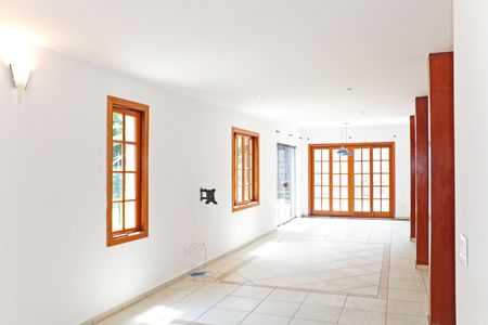 Sala de casa de condomínio para alugar com 3 quartos, 304m² em Vila Joao Xxiii, Vinhedo