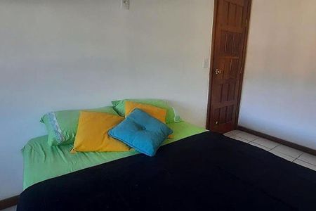 Casa à venda com 200m², 4 quartos e 2 vagas