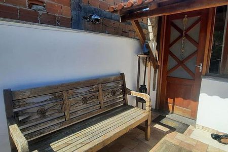 Casa à venda com 200m², 4 quartos e 2 vagas