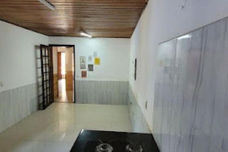 Casa à venda com 200m², 4 quartos e 2 vagas