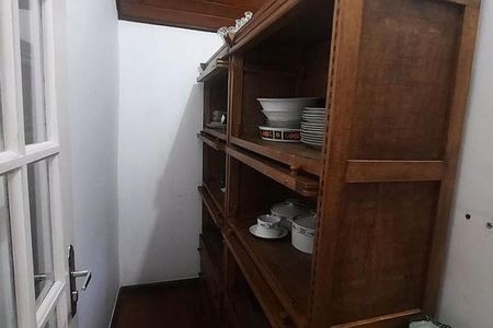 Casa à venda com 200m², 4 quartos e 2 vagas