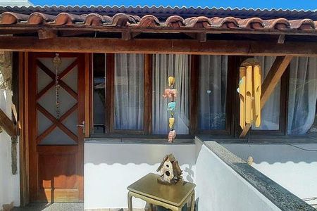 Casa à venda com 200m², 4 quartos e 2 vagas