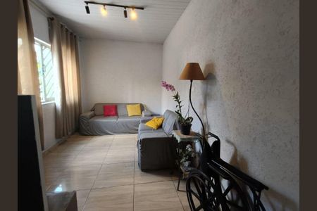 Casa à venda com 3 quartos, 128m² em Jardim Jussara, São Paulo