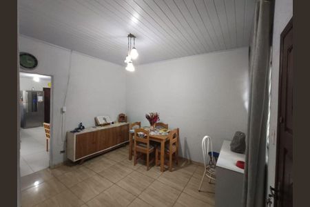 Casa à venda com 3 quartos, 128m² em Jardim Jussara, São Paulo