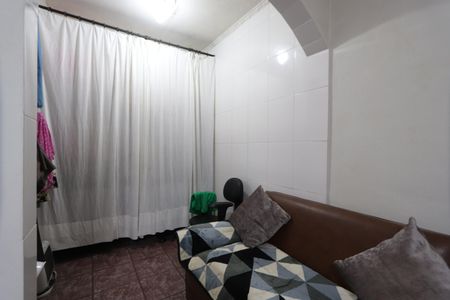 Casa à venda com 240m², 3 quartos e 2 vagasQuarto 3