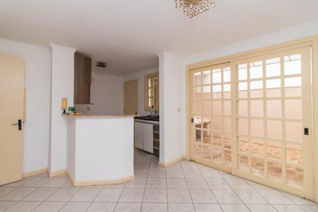 Casa de condomínio à venda com 178m², 3 quartos e 2 vagasCozinha