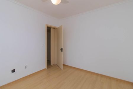 Casa de condomínio à venda com 178m², 3 quartos e 2 vagasQuarto 2