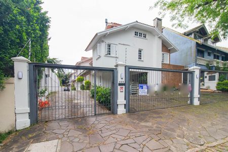 Casa de condomínio à venda com 178m², 3 quartos e 2 vagasFachada