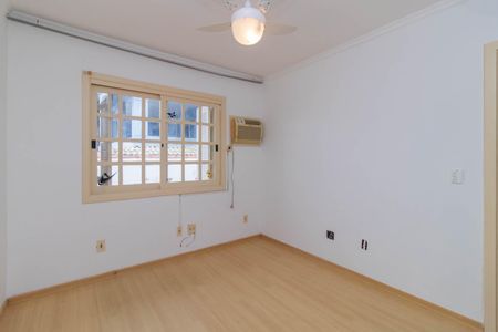 Casa de condomínio à venda com 178m², 3 quartos e 2 vagasQuarto 2