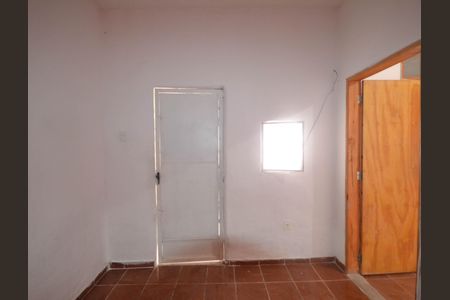 Sala de casa para alugar com 2 quartos, 70m² em Santa Eugenia, Nova Iguaçu