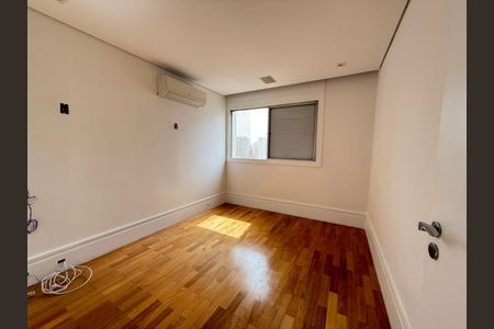 Apartamento à venda com 145m², 3 quartos e 3 vagasFoto 16