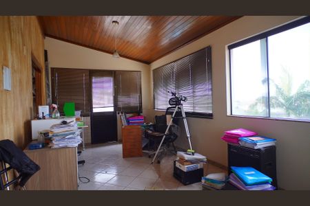 Casa para alugar com 497m², 6 quartos e 2 vagasEscritório