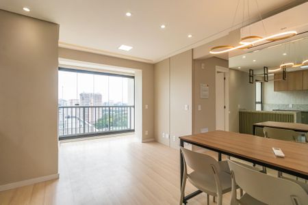 Sala de apartamento para alugar com 2 quartos, 67m² em Nova Aldeinha, Barueri