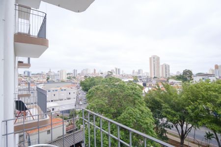 Apartamento à venda com 59m², 2 quartos e 1 vaga Apartamento à venda com 59m², 2 quartos e 1 vagaVaranda