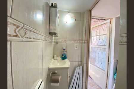Casa à venda com 68m², 1 quarto e sem vaga