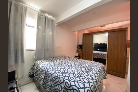 Casa à venda com 68m², 1 quarto e sem vaga