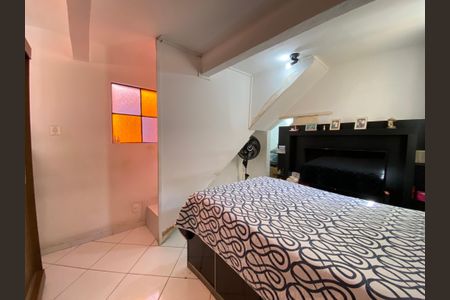 Casa à venda com 68m², 1 quarto e sem vaga