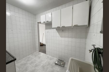 Apartamento à venda com 60m², 2 quartos e 1 vagaCozinha e Área de Serviço