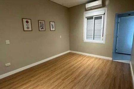 Casa à venda com 3 quartos, 250m² em Vila Mariana, São Paulo