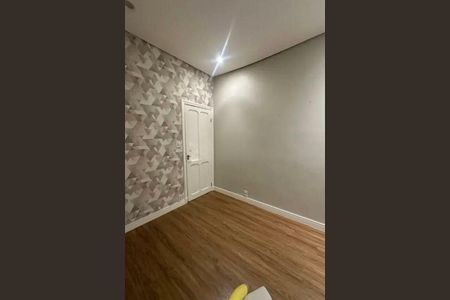 Casa à venda com 3 quartos, 250m² em Vila Mariana, São Paulo