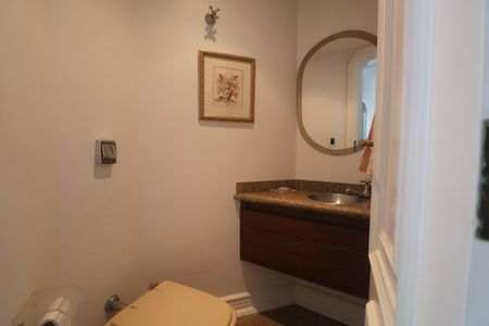 Apartamento para alugar com 120m², 4 quartos e 2 vagas Apartamento para alugar com 120m², 4 quartos e 2 vagasLavabo