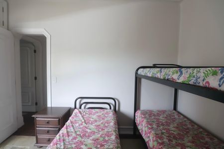 Apartamento para alugar com 120m², 4 quartos e 2 vagas Apartamento para alugar com 120m², 4 quartos e 2 vagasSuíte 2