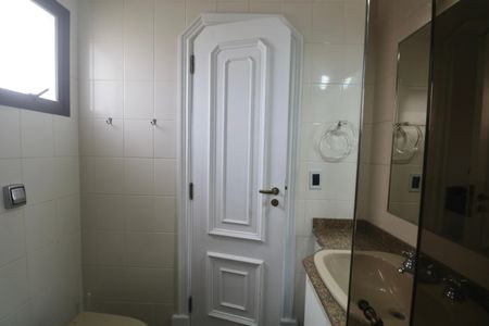 Apartamento para alugar com 120m², 4 quartos e 2 vagas Apartamento para alugar com 120m², 4 quartos e 2 vagasBanheiro Suíte 3