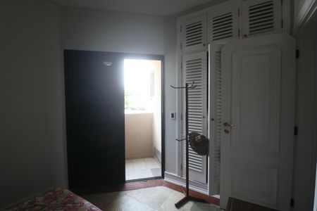 Apartamento para alugar com 120m², 4 quartos e 2 vagas Apartamento para alugar com 120m², 4 quartos e 2 vagasSuíte 2