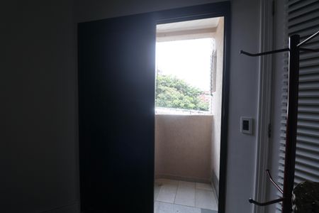 Apartamento para alugar com 120m², 4 quartos e 2 vagas Apartamento para alugar com 120m², 4 quartos e 2 vagasVaranda