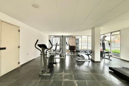 Apartamento à venda com 68m², 2 quartos e 1 vagaÁrea comum - Academia