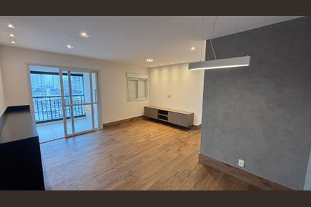 Sala  de apartamento para alugar com 2 quartos, 69m² em Campestre, Santo André