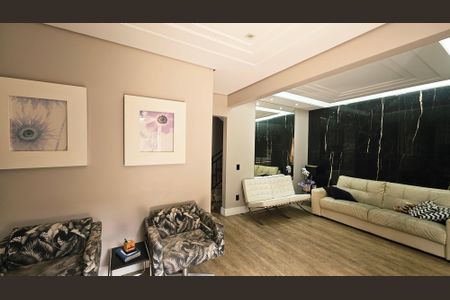 Casa de condomínio à venda com 200m², 3 quartos e 3 vagas