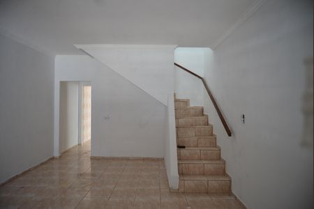 Casa à venda com 2 quartos, 180m² em Santa Terezinha, Santo André